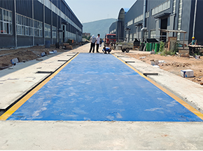 洛陽(yáng)恒潤(rùn)冶金科技100噸地磅